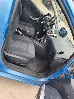 Ford fiesta 1.2 benzina +gpl - imagine 3