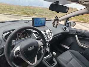 Ford fiesta 1.2 benzina +gpl