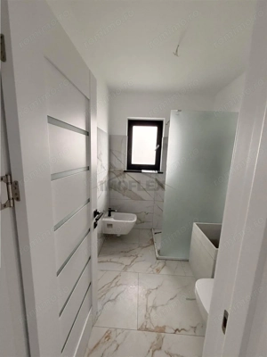 Apartament de vanzare - La Stejari - mobilat partial - imagine 5