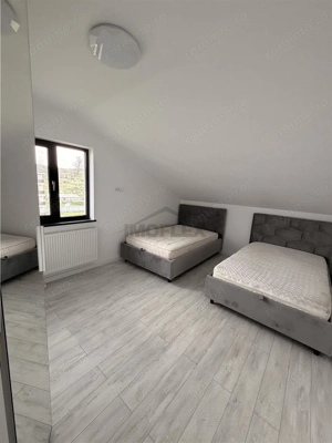 Apartament de vanzare - La Stejari - mobilat partial - imagine 6