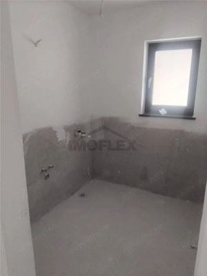 Apartament de vanzare - La Stejari - imagine 11