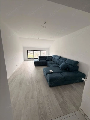 Apartament de vanzare - La Stejari - mobilat partial - imagine 9