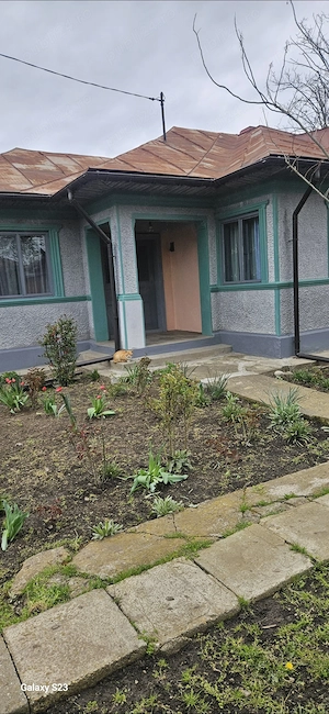 Gospodărie casa si teren 