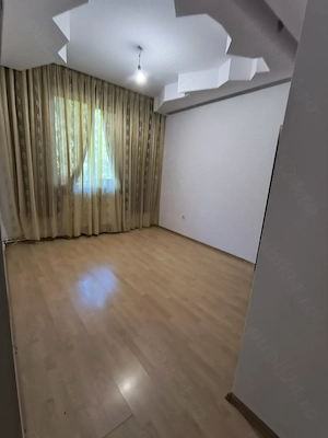 Apartament cu 2 camere in cartier Aviatorilor Deveselu - imagine 6