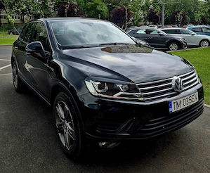 Proprietar,vand VW Tuareg An 2017 motor 2967 cm3,265CP