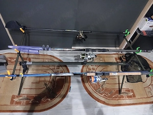Set pescuit complet 3 lansete + mulinete + suport lansete