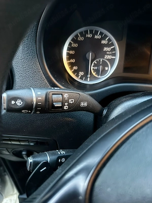 Mercedes Vito Tourer 8+1 Euro 6 2.2 Diesel - imagine 10