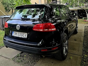 Proprietar,vand VW Tuareg An 2017 motor 2967 cm3,265CP - imagine 8