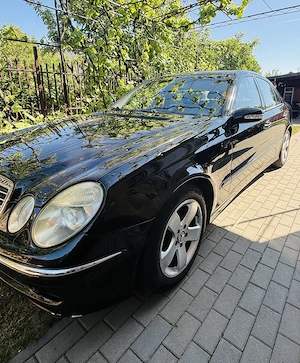 Vând Mercedes e-class 2.2 Diesel - imagine 2
