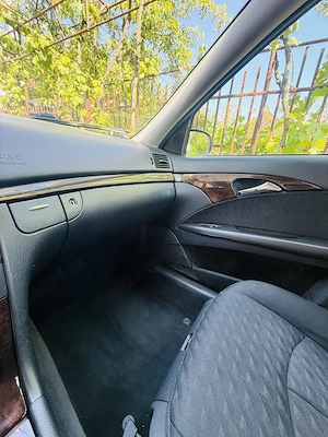 Vând Mercedes e-class 2.2 Diesel - imagine 7
