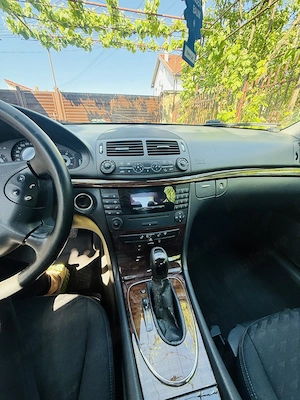 Vând Mercedes e-class 2.2 Diesel - imagine 10
