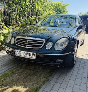 Vând Mercedes e-class 2.2 Diesel