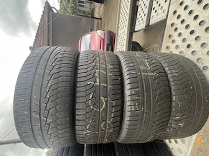 Cauciucuri Hankook , Pirelli 
