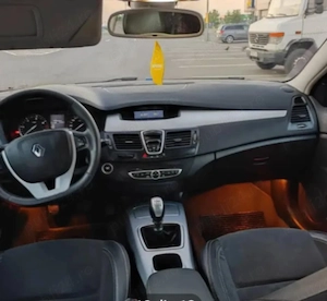 Renault laguna 3 , motor 2.0 anul 2008 - imagine 3