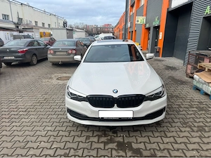 2020 BMW G30 530i Xdrive 2.0 benzina 252 cp - imagine 5