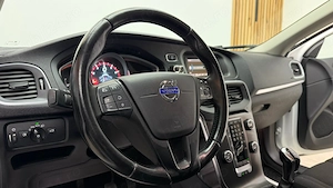 ** Volvo V40 ** - imagine 19