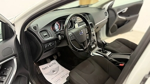 ** Volvo V40 ** - imagine 9