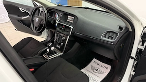 ** Volvo V40 ** - imagine 13