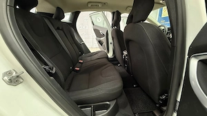 ** Volvo V40 ** - imagine 12
