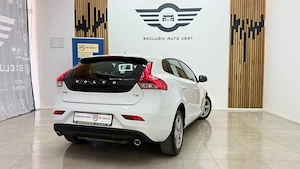 ** Volvo V40 ** - imagine 5