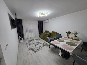 Apartament 4 camere etaj 1 - imagine 5
