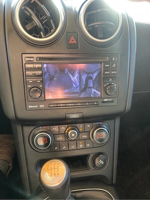 Nissan Qashqai 4x4 Panorama   Camere 360   170.000 km reali   Consum mic - imagine 7