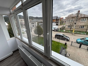 Apartament de vanzare cu 3 camere - imagine 13