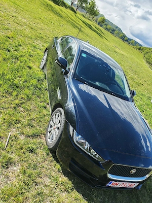 Jaguar XE  - imagine 3