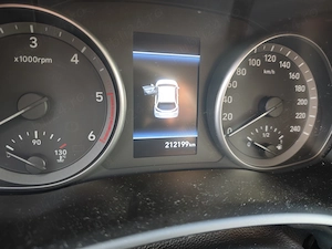 Vând sau Schimb Hyundai i30 CW 2019, 1.6 CRDi 136 CP   Manuală   212.000 km  - imagine 7