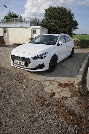 Vând sau Schimb Hyundai i30 CW 2019, 1.6 CRDi 136 CP   Manuală   212.000 km 