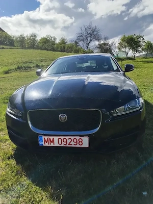 Jaguar XE 