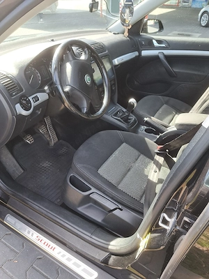 Skoda octavia2 scout 4x4 - imagine 4