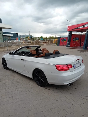 BMW 320d cabrio automata anul 2010 - imagine 2