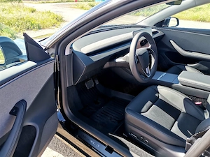 Tesla Model 3 Long Range 2025 - imagine 4