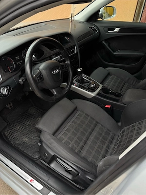 Audi A4 B8 Avant 2.0 tdi - imagine 7