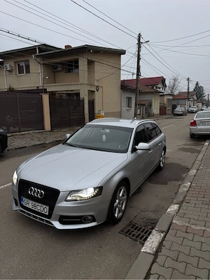 Audi A4 B8 Avant 2.0 tdi - imagine 6