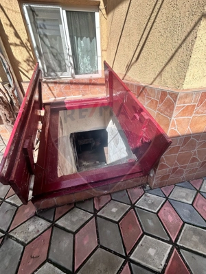 Casă / Vilă cu 4 camere de vânzare în zona Gheorghe Doja - imagine 3