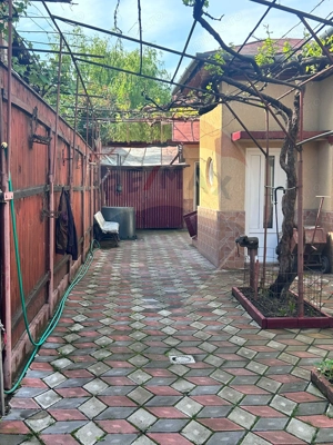 Casă / Vilă cu 4 camere de vânzare în zona Gheorghe Doja - imagine 4