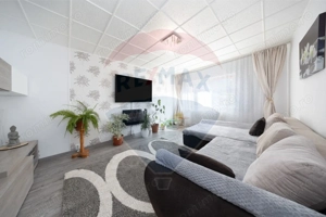 2 camere cu priveliste superba. Sacele