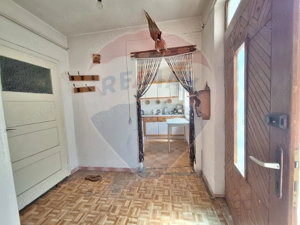 Casă cu panoramă superbă asupra orașului–Mediaș, str. Ulmului nr. 13A - imagine 11