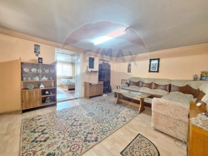 Casă cu panoramă superbă asupra orașului–Mediaș, str. Ulmului nr. 13A - imagine 12