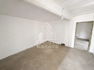 Casă veche de vânzare în Pesac, teren 1.439 mp. - imagine 7