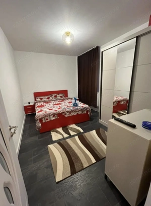 Vanzare Apartament 2 Camere Decomandat Bd.Alexandru Obregia - imagine 4