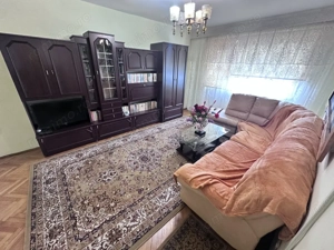 APARTAMENT 3 CAMERE I DECOMANDAT I 65 MP I MOBILAT CETATE BULEVARD  - imagine 4