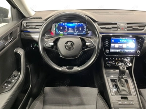 Skoda Superb - imagine 6