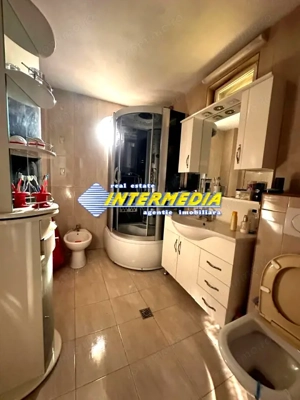 Casa 460 mp constr. D+P+1+M cu 426 mp teren CETATE Alba Iulia Lidl Curte Asfalt  - imagine 14