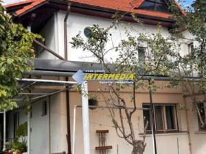 Casa 460 mp constr. D+P+1+M cu 426 mp teren CETATE Alba Iulia Lidl Curte Asfalt  - imagine 6