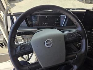 Autotractor Volvo FH12, 2 km - imagine 18