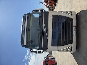 Autotractor Volvo FH12, 2 km - imagine 7