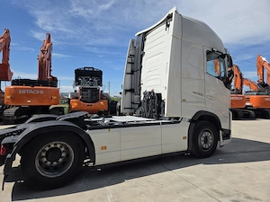Autotractor Volvo FH12, 2 km - imagine 5